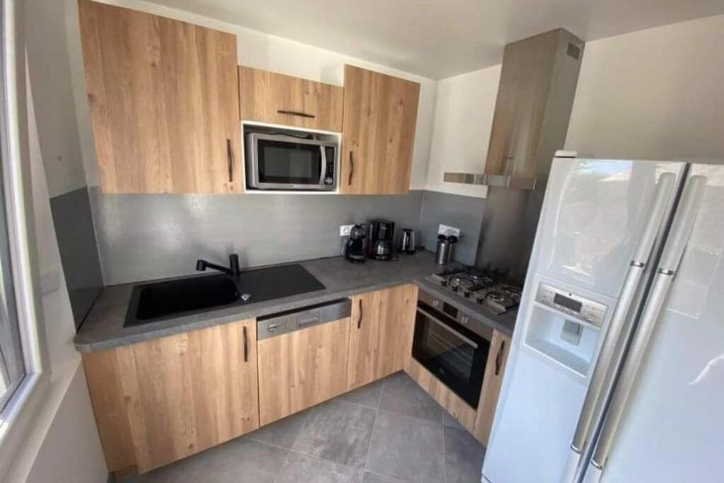 Maison De 2 A 8 Personnes 5 Chambres 波尔巴伊 外观 照片